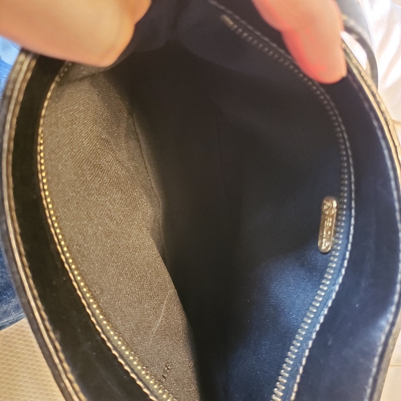 Authentic FENDI Pequin Stripe Canvas Crossbody Bag - Picture 9 of 12